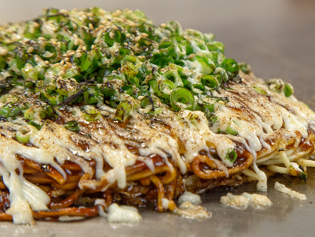 鉄板焼きや一品料理もあります!